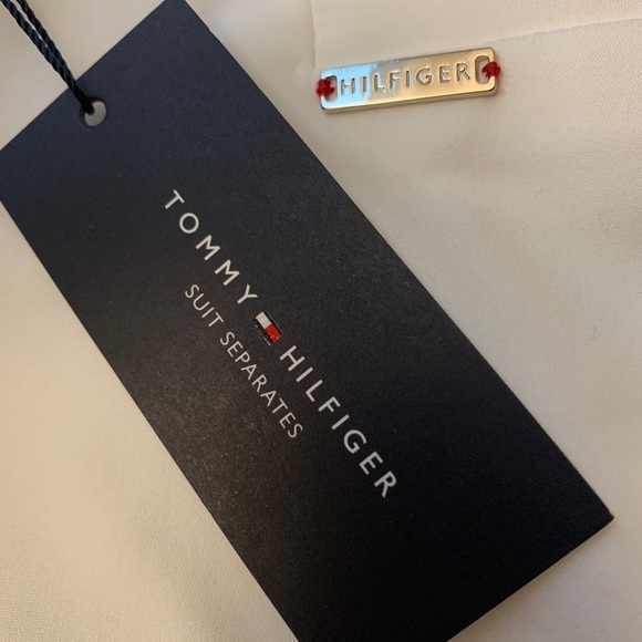 Tommy Hilfiger Woman’s Pleated Woven Pants - Picture 7 of 9